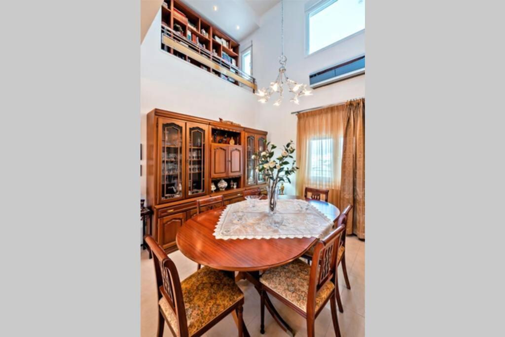 Art Antique Deluxe Villa Ierápetra エクステリア 写真